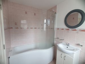 Photo 5- click for photo gallery